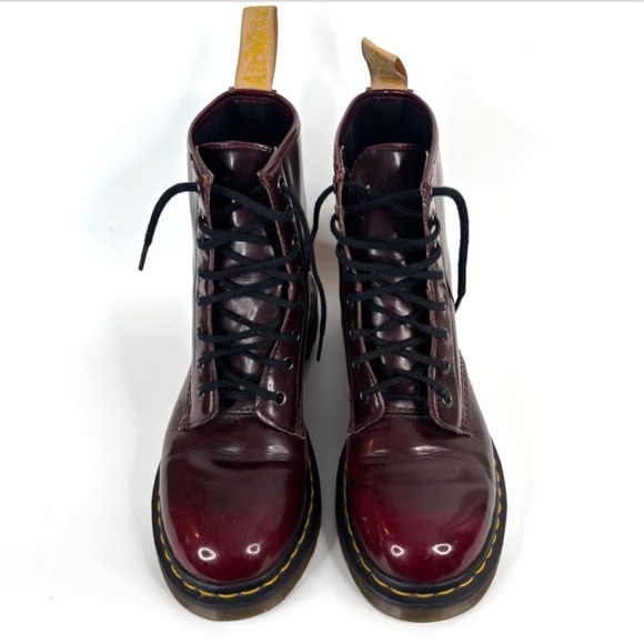 Dr. Martens Vegan Cherry 1460 Combat Boots Mens 9 L Airwalk 8 Eyelet Oxford - Picture 2 of 10